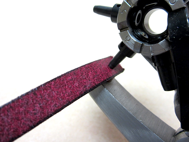 how to use rivets with setter