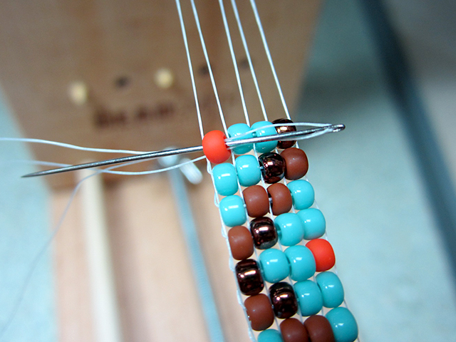 how to tie off bead loom bracelet