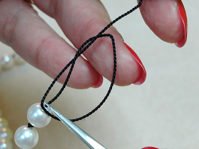 Knotting Pearls Step 7