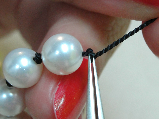 Knotting Pearls Step 9