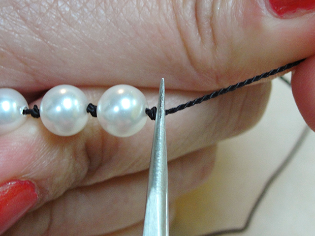Knotting Pearls Step 10